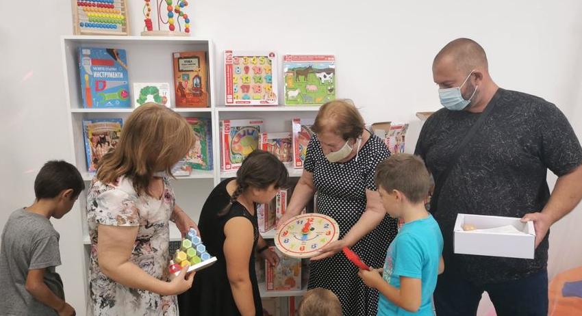 Откриха детски отдел към читалището в Буховци