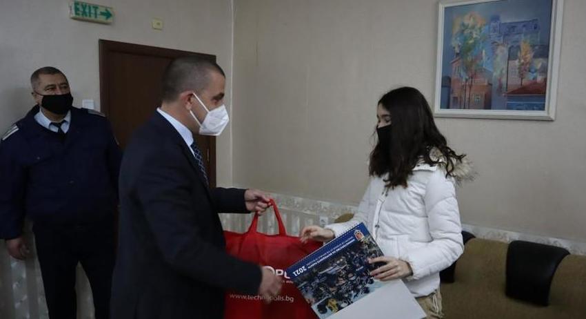 Благотворителна кампания в ОД на МВР - Търговище 