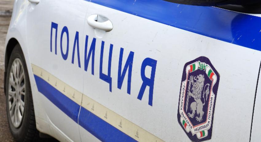 Криминалисти върнаха на възрастна жена открадната от дома й парична сума