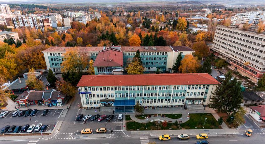 2 случая на COVID-19 в област Търговище