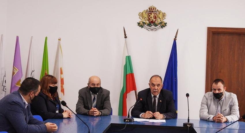 Представиха новите заместник областни управители 