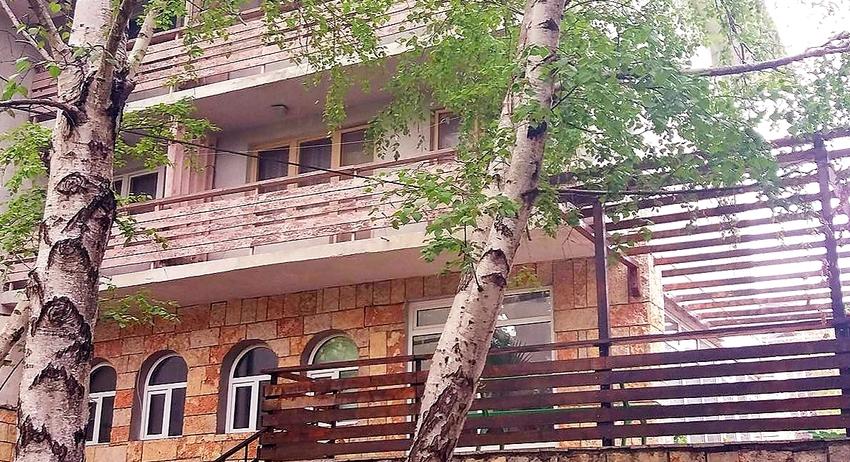 Обновената общинска почивна база в Балчик отваря през юли
