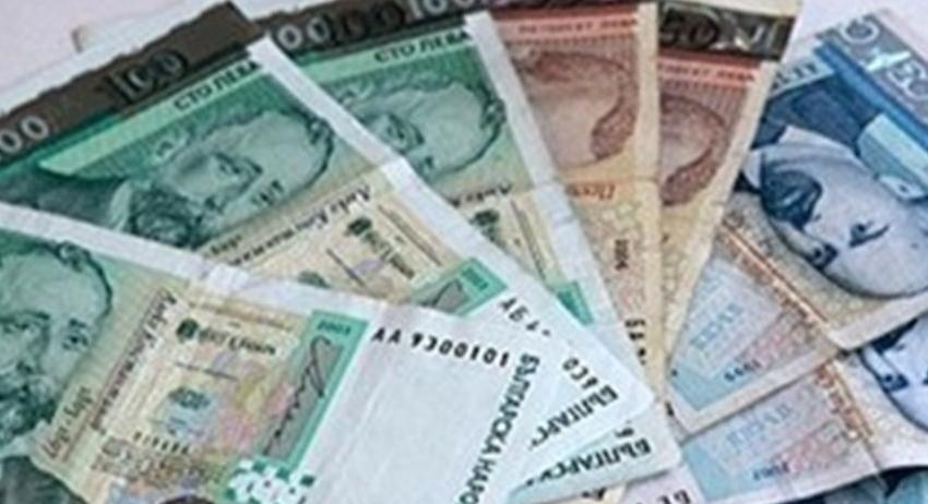 Откраднаха 2400 лева от частен дом 