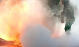 Гасиха пожар в производствен цех в Попово. 