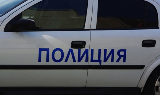"Форд" удари в насрещното влекач "ДАФ" в село Вардун