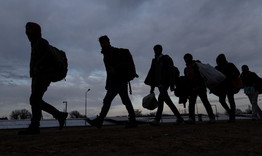 Още 25 мигранти задържани на пътя Омуртаг-Котел