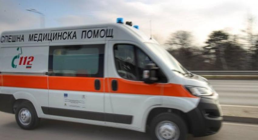 Трима души са пострадали в пътен инцидент до Попово