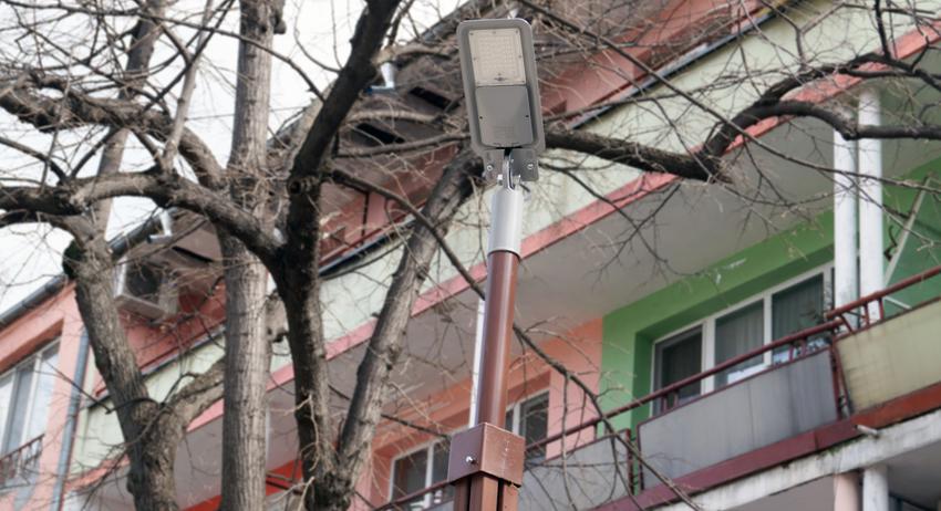 Продължава обновяването на уличното осветление в Търговище