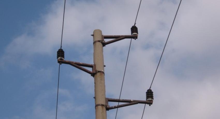 Незаконно присъединяване към електропреносната мрежа в село Кардам