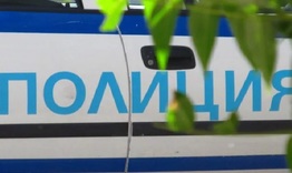 Два автомобила се потрошиха след сблъсък на кръстовище 
