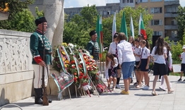 Търговище се поклони пред делото на Ботев и на загиналите за свободата и независимостта на България