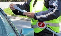 9 неправоспособни и 3 пияни водачи , са установени от полицията по пътищата на областта 