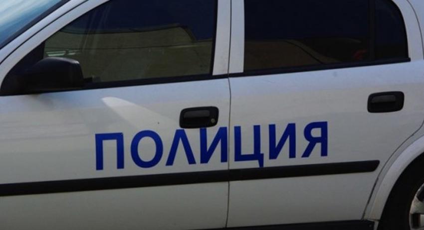 Разбиха магазин в Поповско