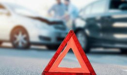 Жена – пътник в автомобил е пострадала при пътен инцидент в Омуртаг.