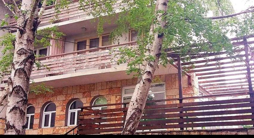Почивната база на Община Търговище в Балчик отваря през юли