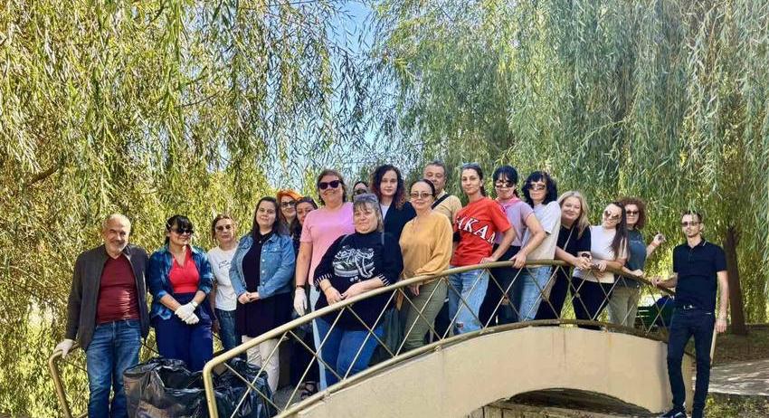 Областна администрация - Търговище се включи в инициативата „Да изчистим България заедно“