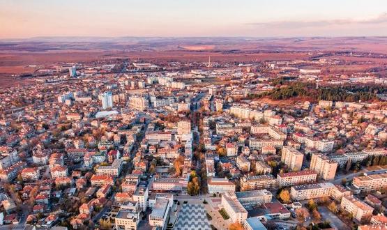 23 стари коли са премахнати от общинските площи в Търговище 