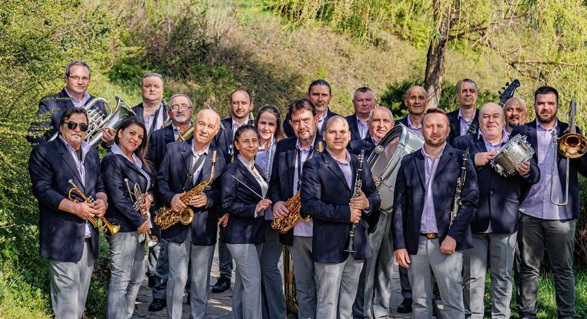 Духовият оркестър „Васил Абрашев“ ще представи съвместен концерт с млади музиканти