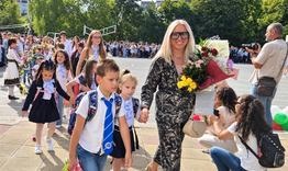 Успешна учебна година на всички пожела кметът на Търговище